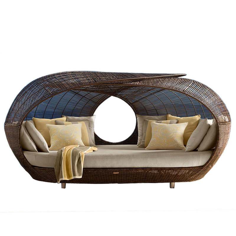 屋外用高品質ラタン製ハーフラウンドデイベッド、柔らかいクッシ - Outdoor Daybed Furniture のレビューと価格